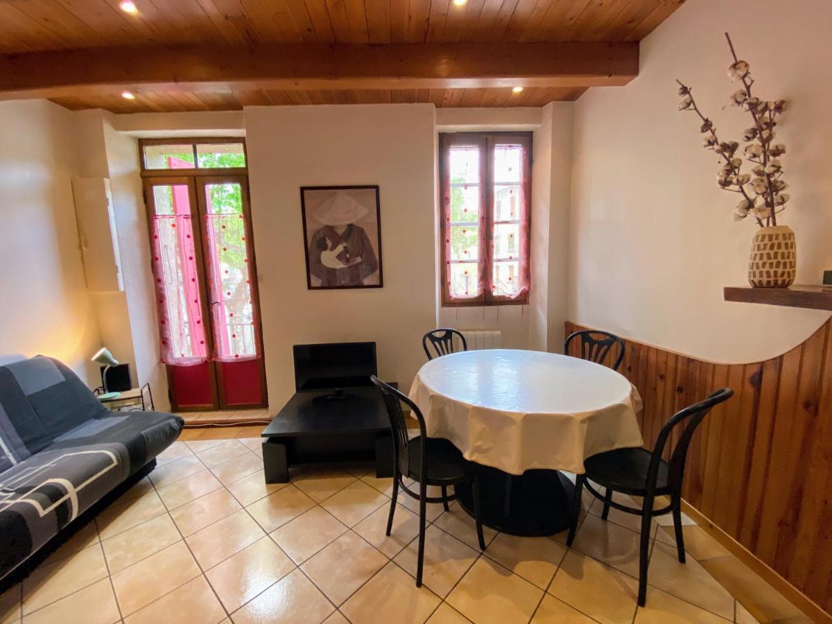 Appartement 4 Pers Plein Centre Ville, Wifi, Balcon Laragne-Monteglin Exterior photo